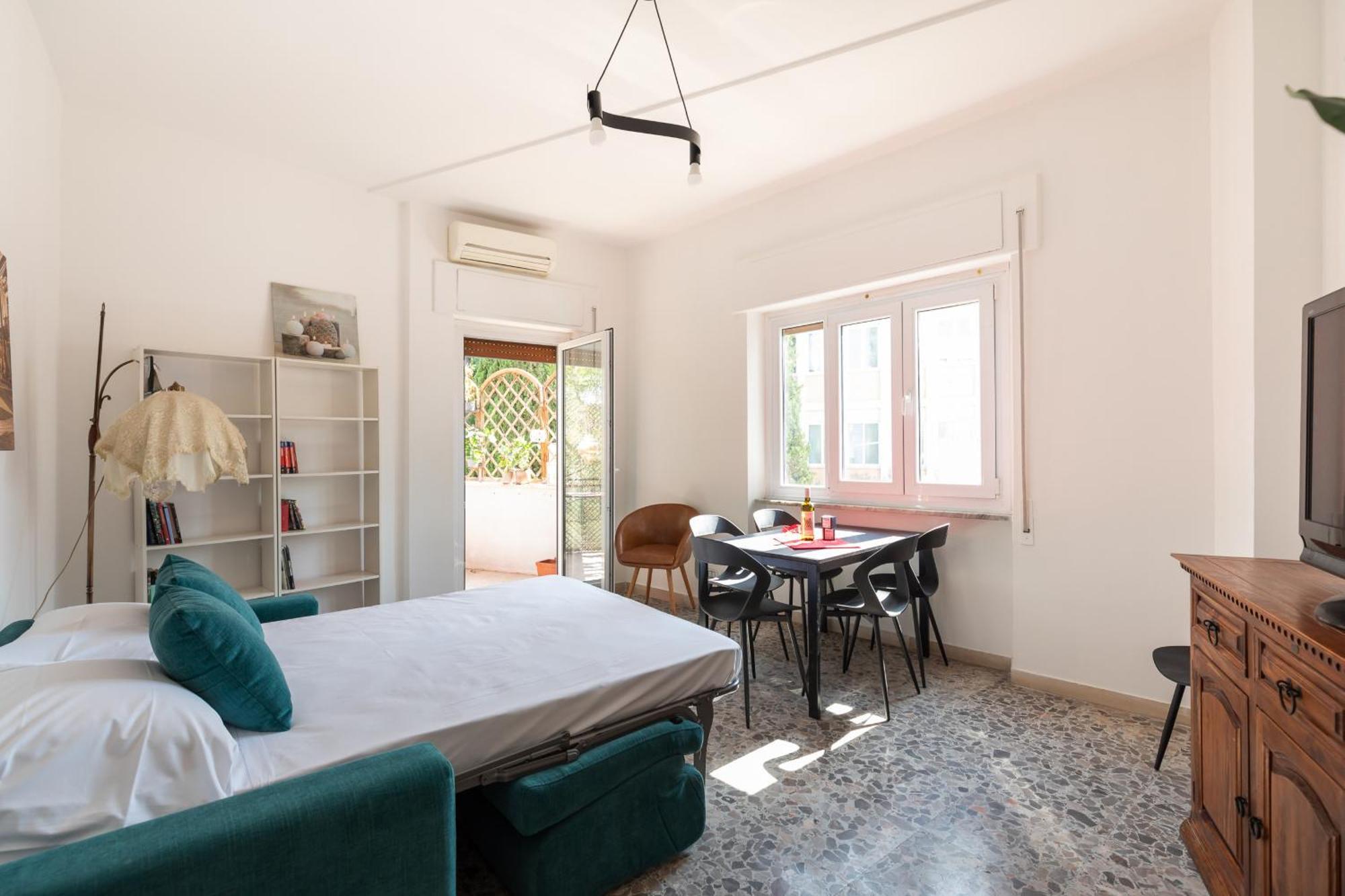 Apartment Luminous Family With Balcony By St Peter Rom